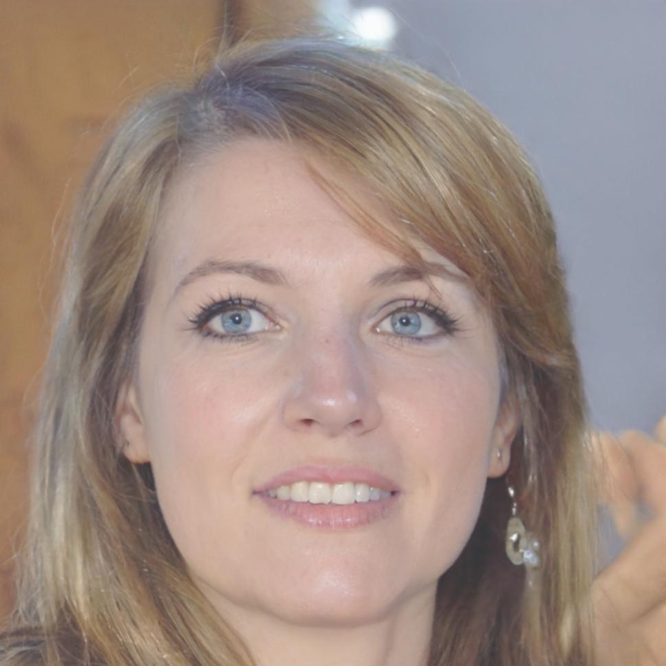 Rachel Morrison, Senior Financial Educator